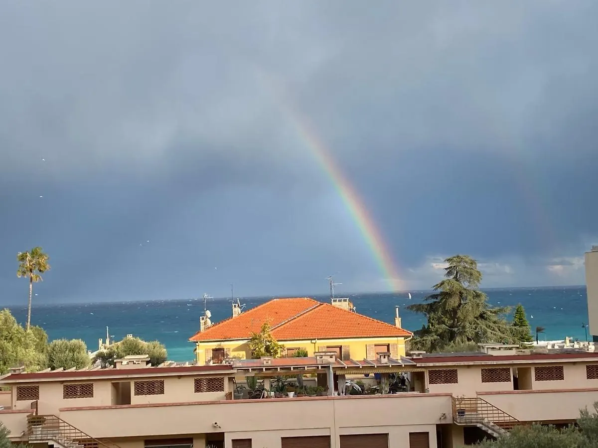 Cote Azur Vista Mare 50 M Spiaggia 罗克布吕讷-卡普马丹 法国